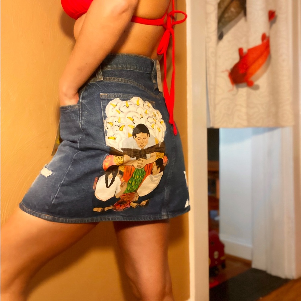 🎨 Mexican Painted Levi’s Jean Skirt Sz 8 29 NWT - Picture 6 of 15